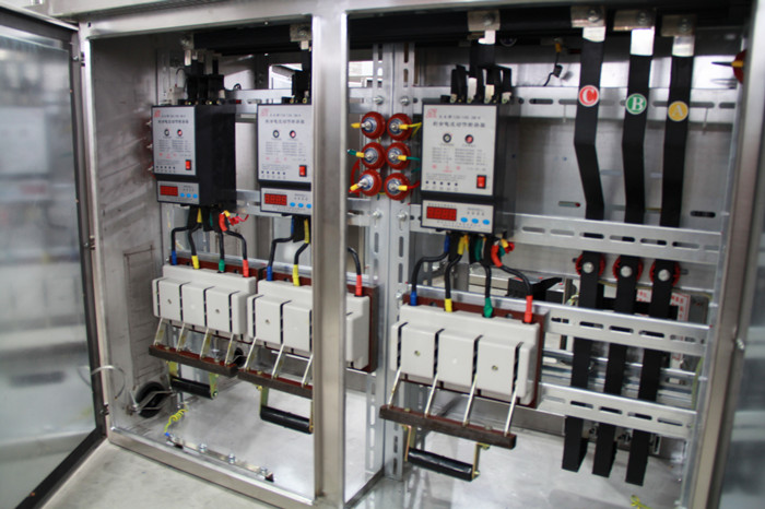 低壓配電箱經(jīng)常出問題，這些事項注意到?jīng)]？